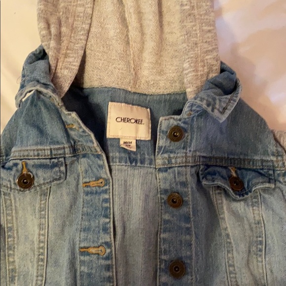 Jean jacket - Picture 2 of 3